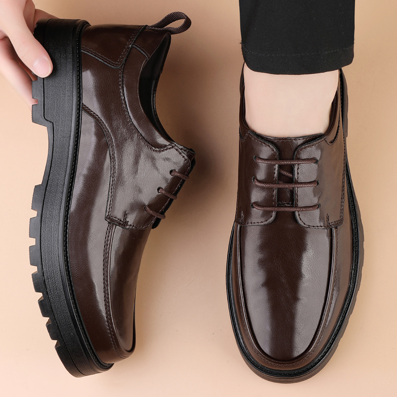 Men Shoes Essentials - Zapatos Casuales Urbanos de Lujo Ligero