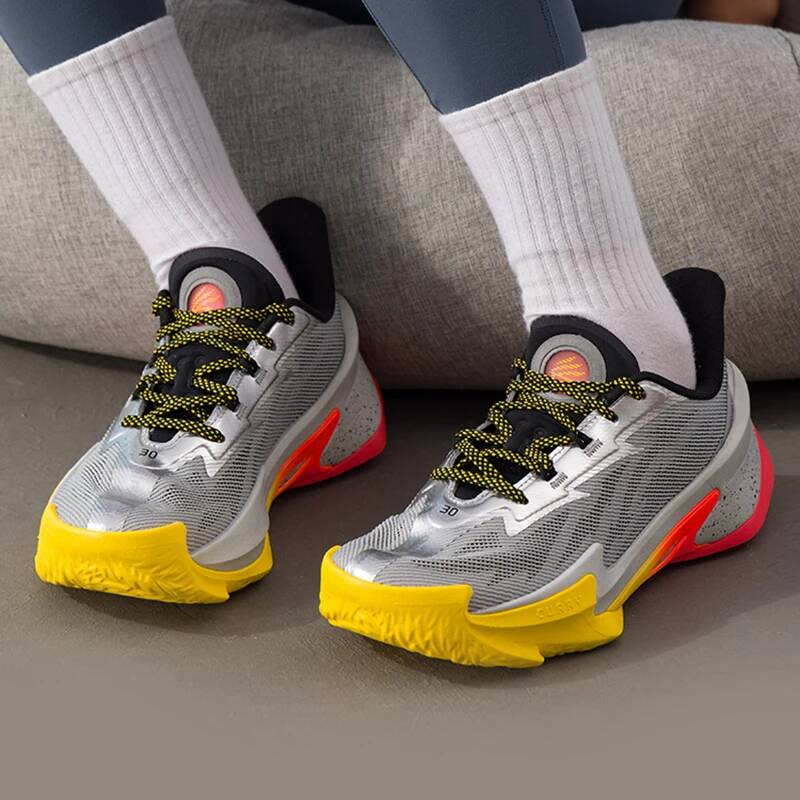 Zapatos deportivos de entrenam - Men Shoes Under Armour reseña y precio